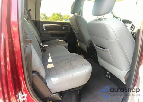 2016 Ram 1500 Lone Star z USA, uszkodzony, nr VIN 3C6RR6LT3GG292374